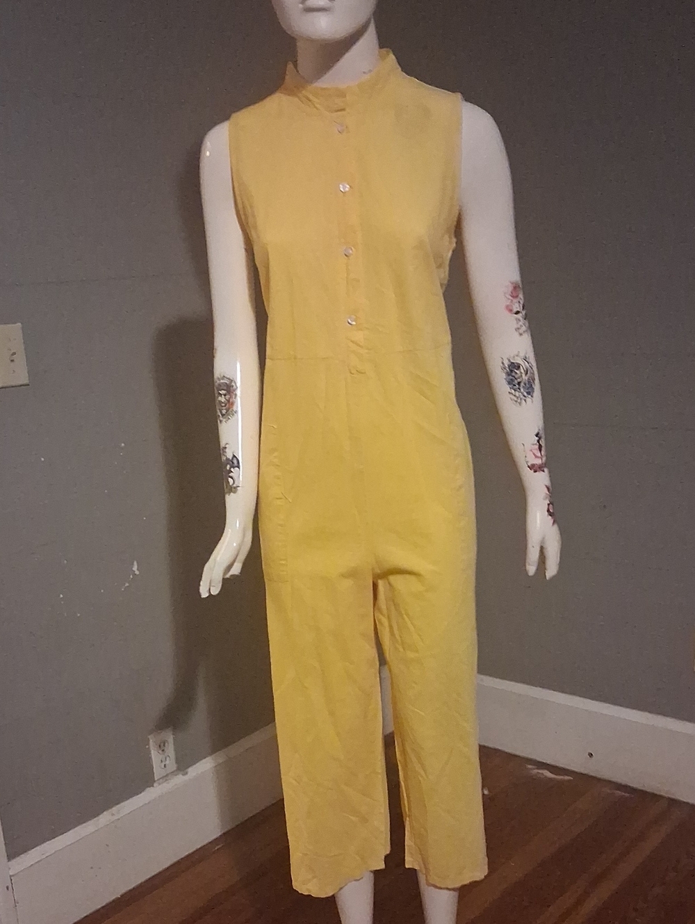 Janette Plus Sleeveless Yellow Button-Front Jumpsuit